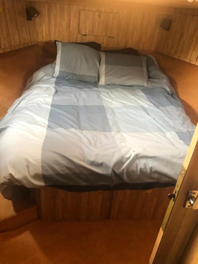 Bateau  Tsilaosa Au Coeur De Namur Otel Dış mekan fotoğraf