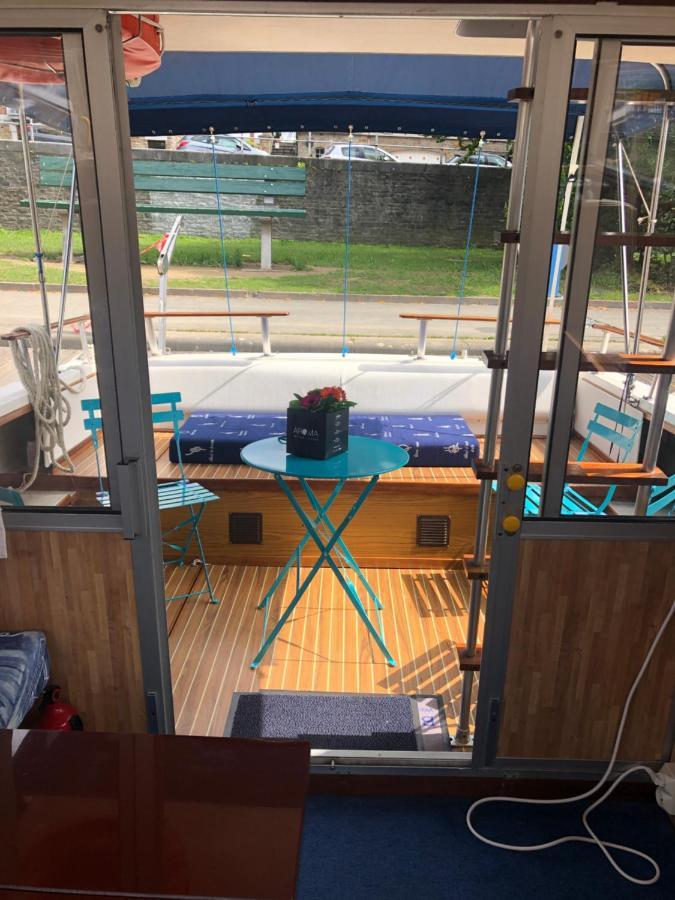 Bateau  Tsilaosa Au Coeur De Namur Otel Dış mekan fotoğraf